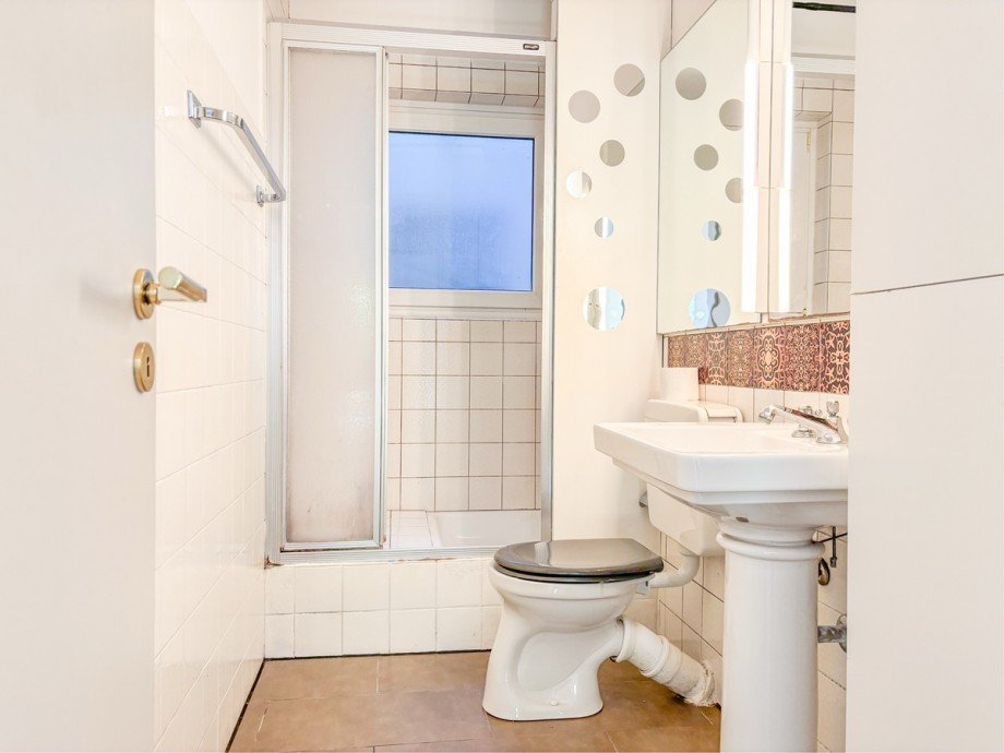 8 Badezimmer EG 1 Reihenendhaus Herford