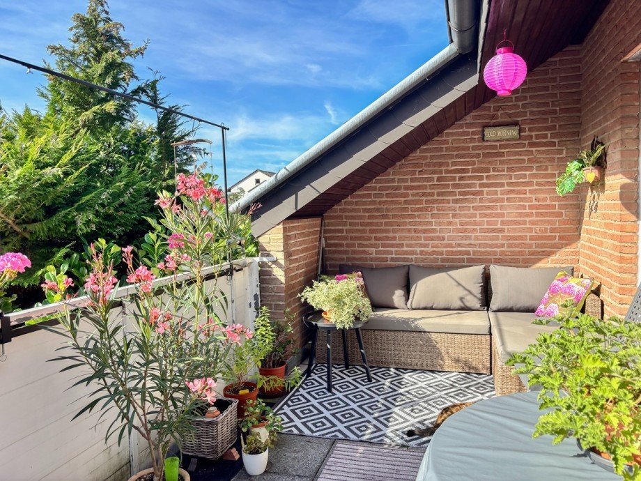 Balkon (2) Doppelhaush�lfte Spenge