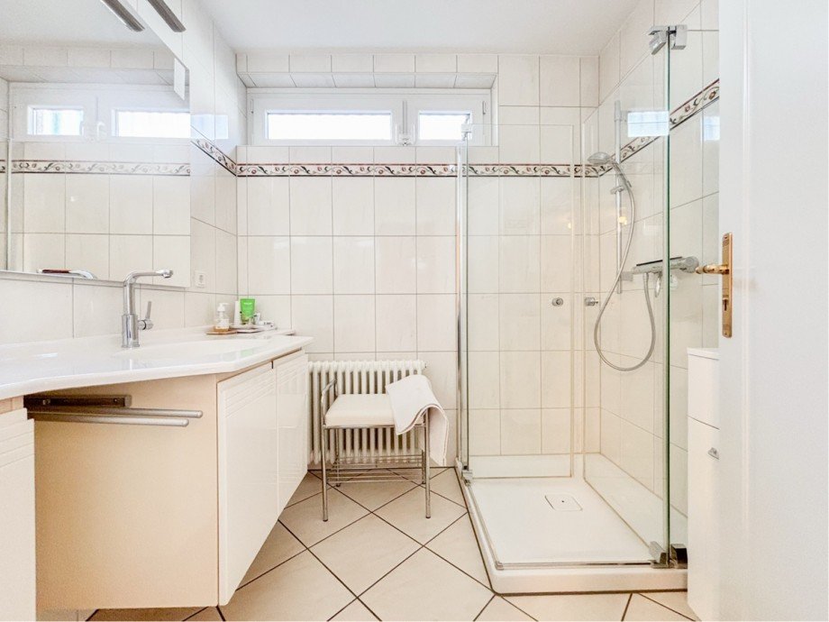 Bad EG Zweifamilienhaus Herford