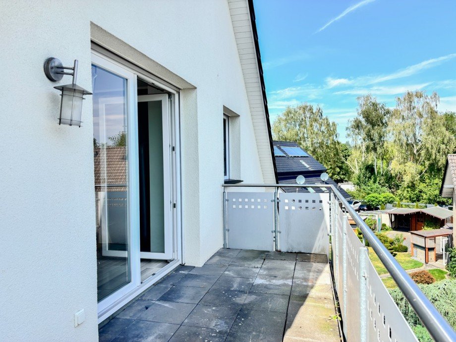 Balkon(2) ImmoXXL Dachgeschosswohnung Herford
