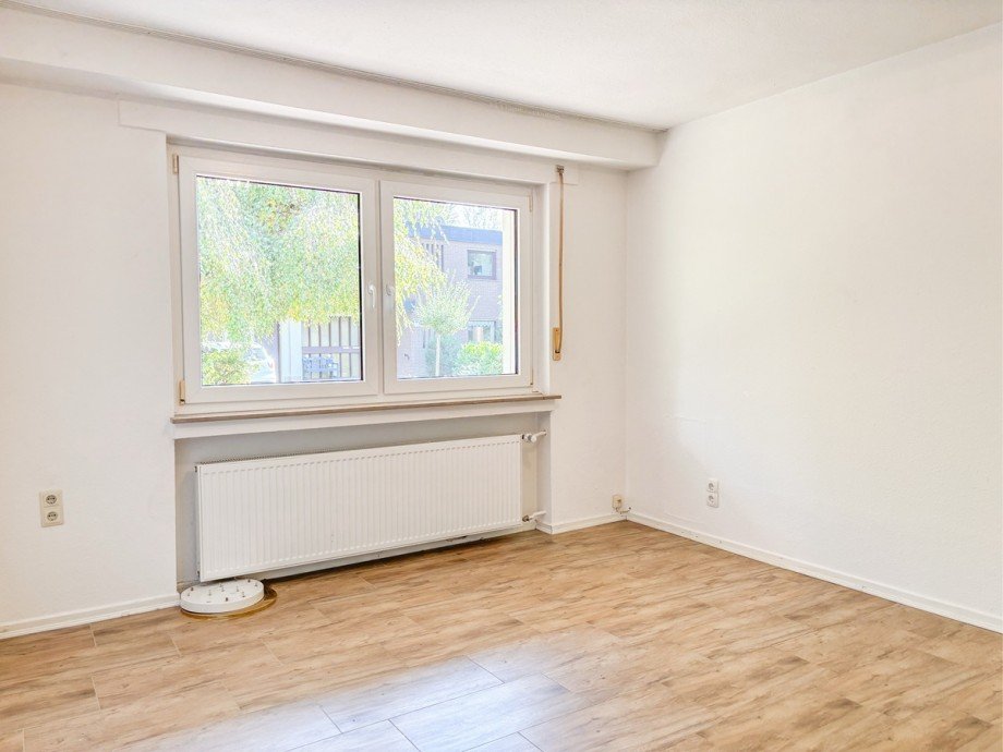 2 Schlafzimmer Reihenendhaus Herford